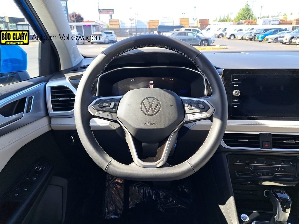 New 2026 Blue Volkswagen 1.5T SE image 25