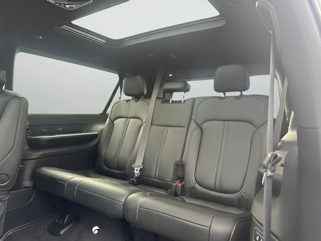 New 2026 Steel Blue Exterior Paint Jeep Limited Reserve image 15