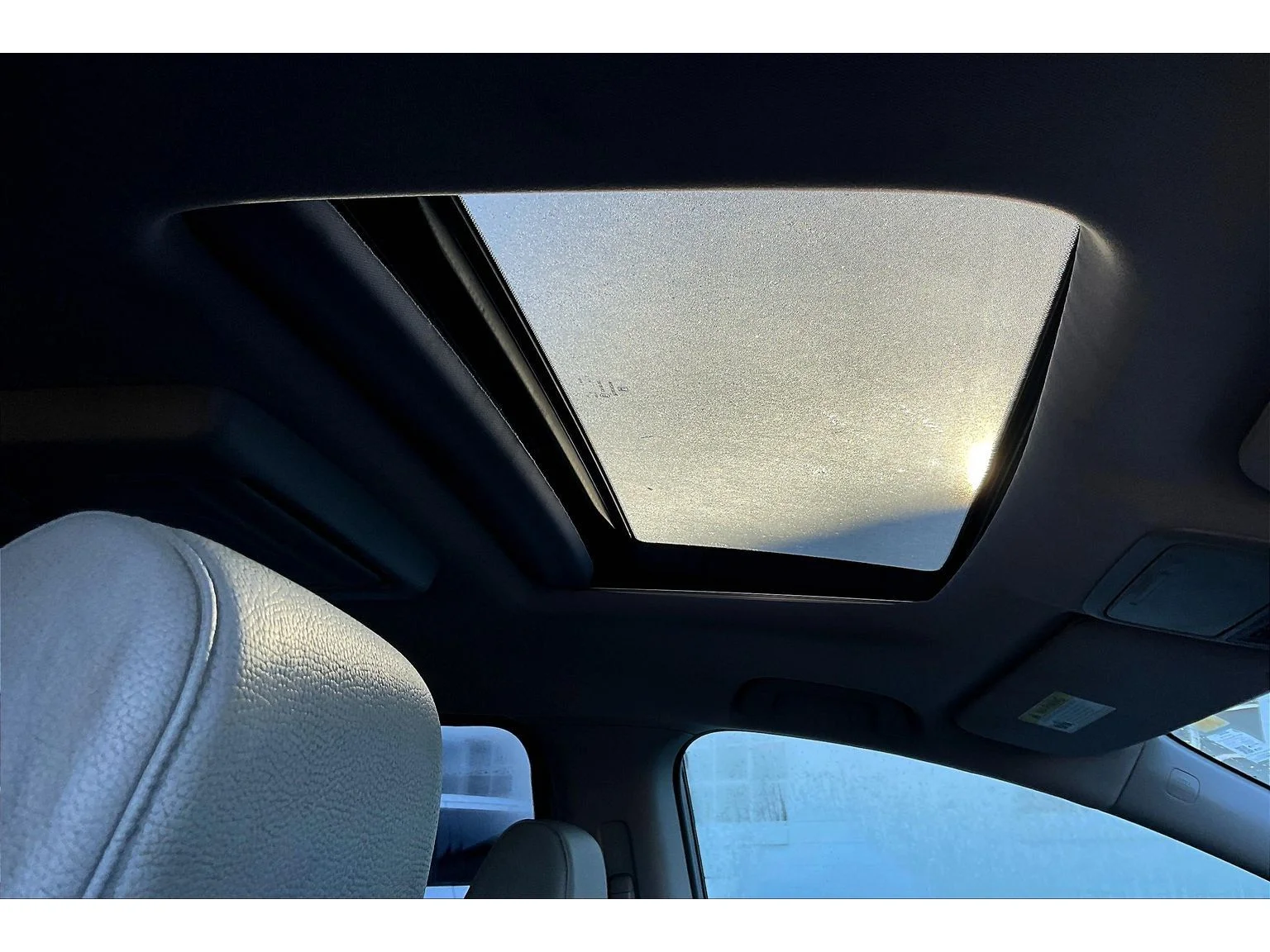 Used 2019 Gry Honda Touring image 15