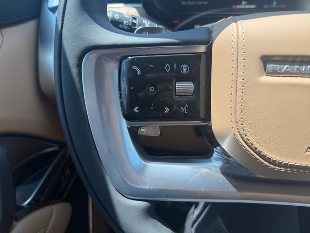 New 2026 Santorini Black Land Rover SE image 22