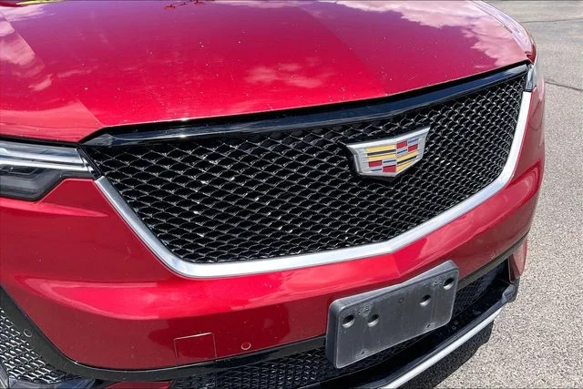 Used 2020 Red Cadillac Sport image 30