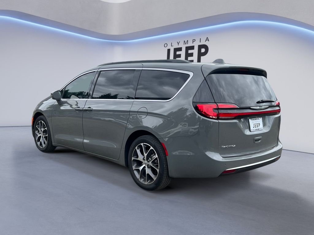 2C4RC1BG0NR219276