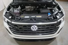 New 2026 White Volkswagen 2.0T SEL R-Line Black image 32