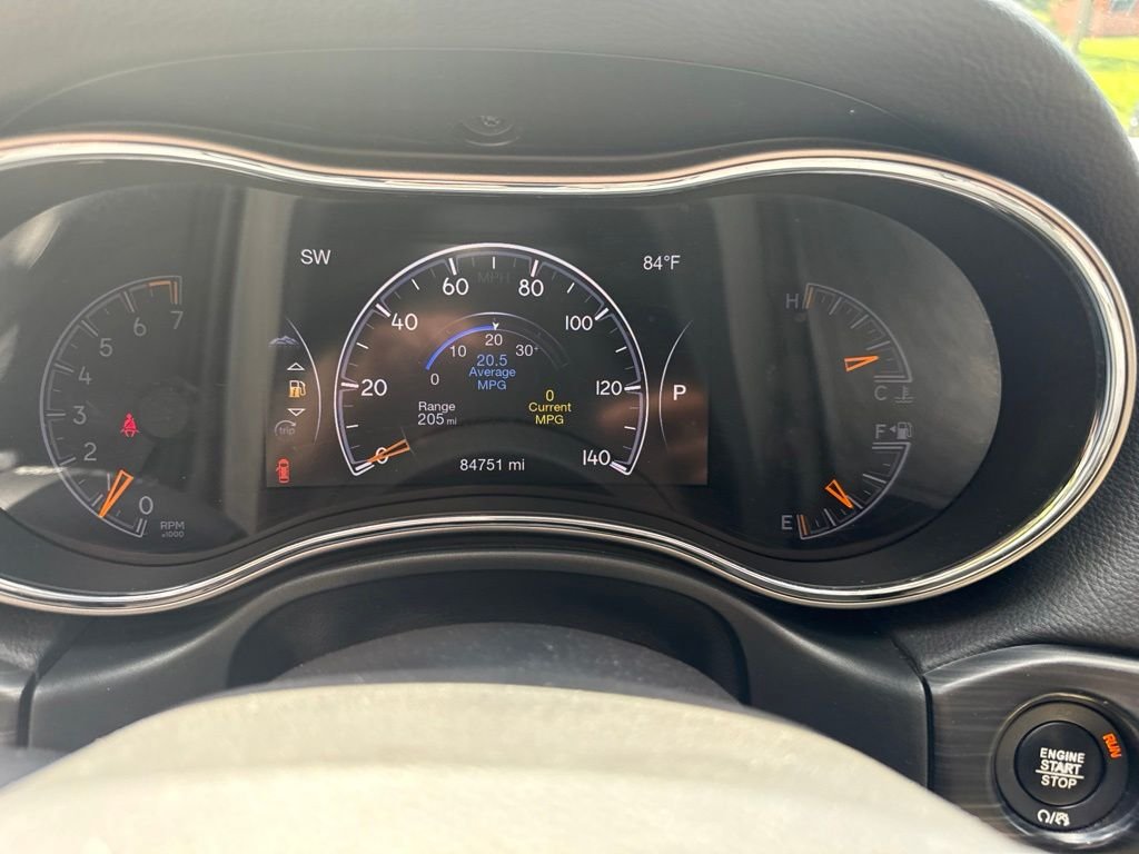 Used 2020 White Jeep Limited image 28