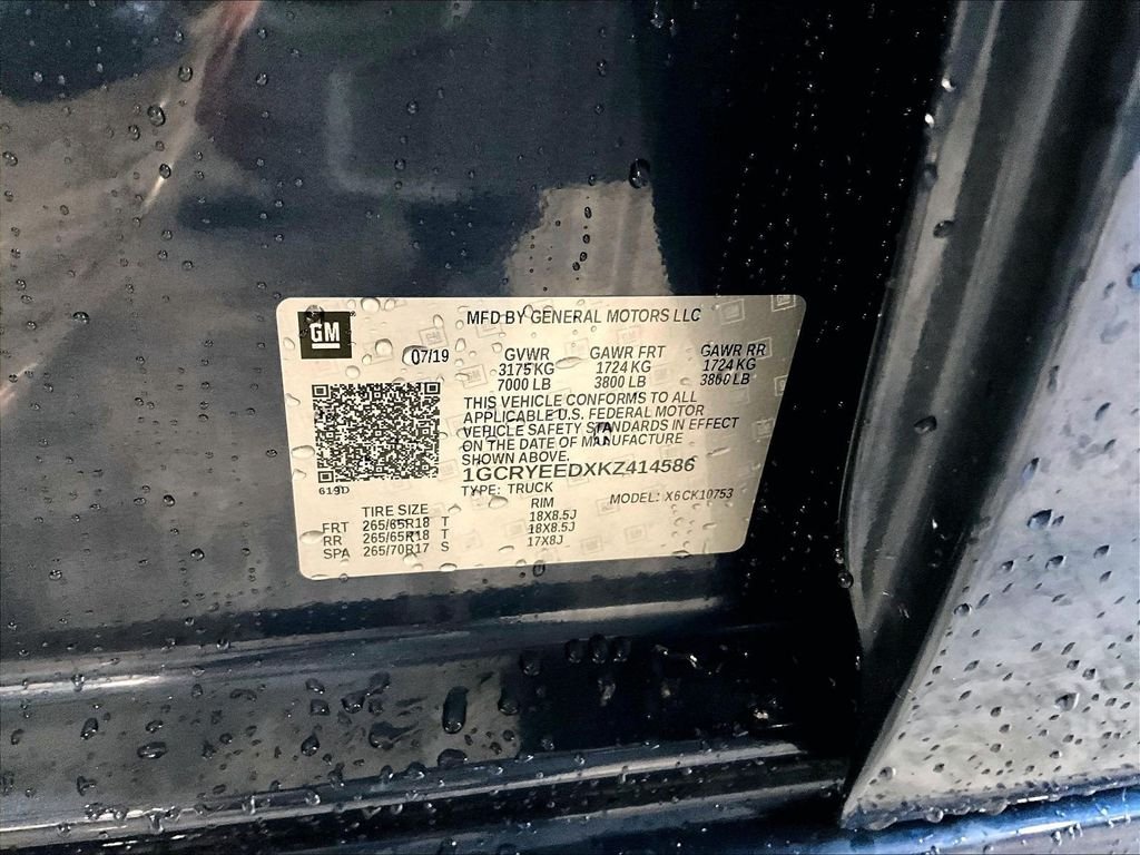 Used 2019 Blue Chevrolet RST image 37
