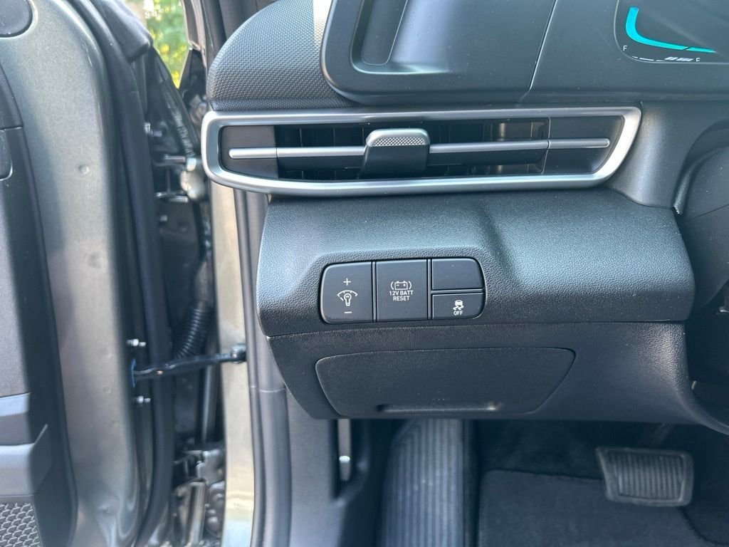 Certified Used 2026 Gray Hyundai Blue image 24
