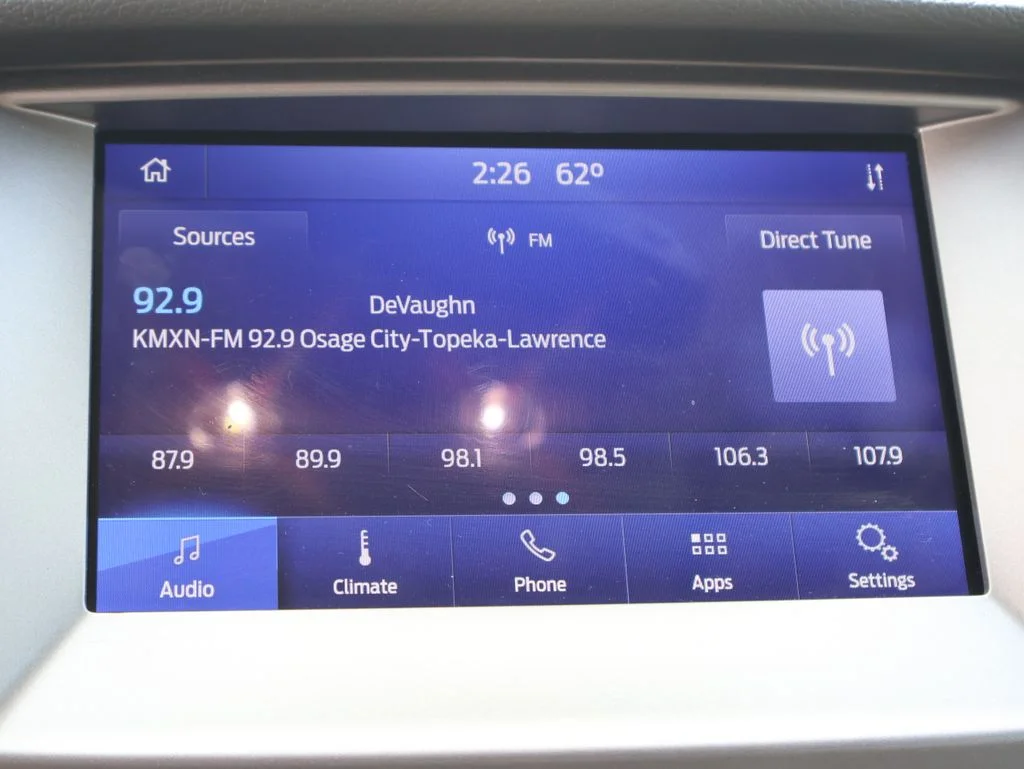 Used 2023 Silver Ford XLT image 25