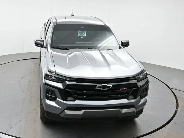 Used 2024 Sterling Gray Metallic Chevrolet Z71 image 18