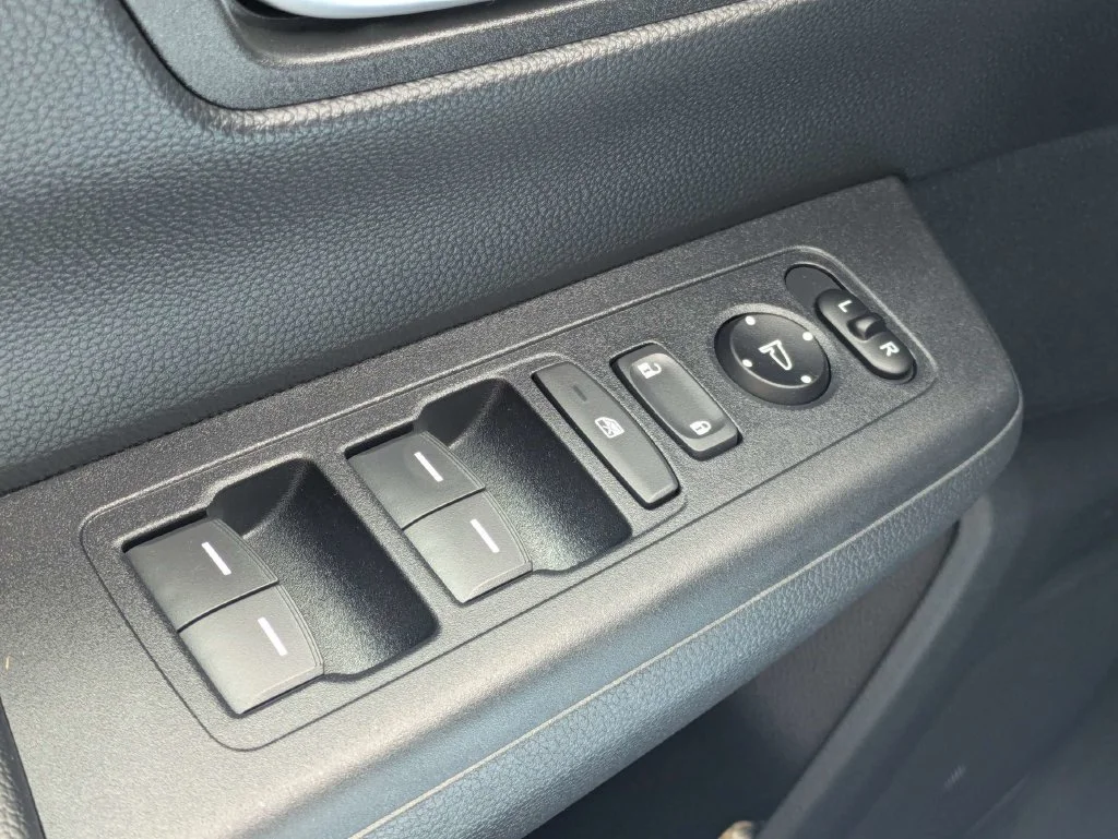2025 Honda CR-V Sport-L - Photo 24