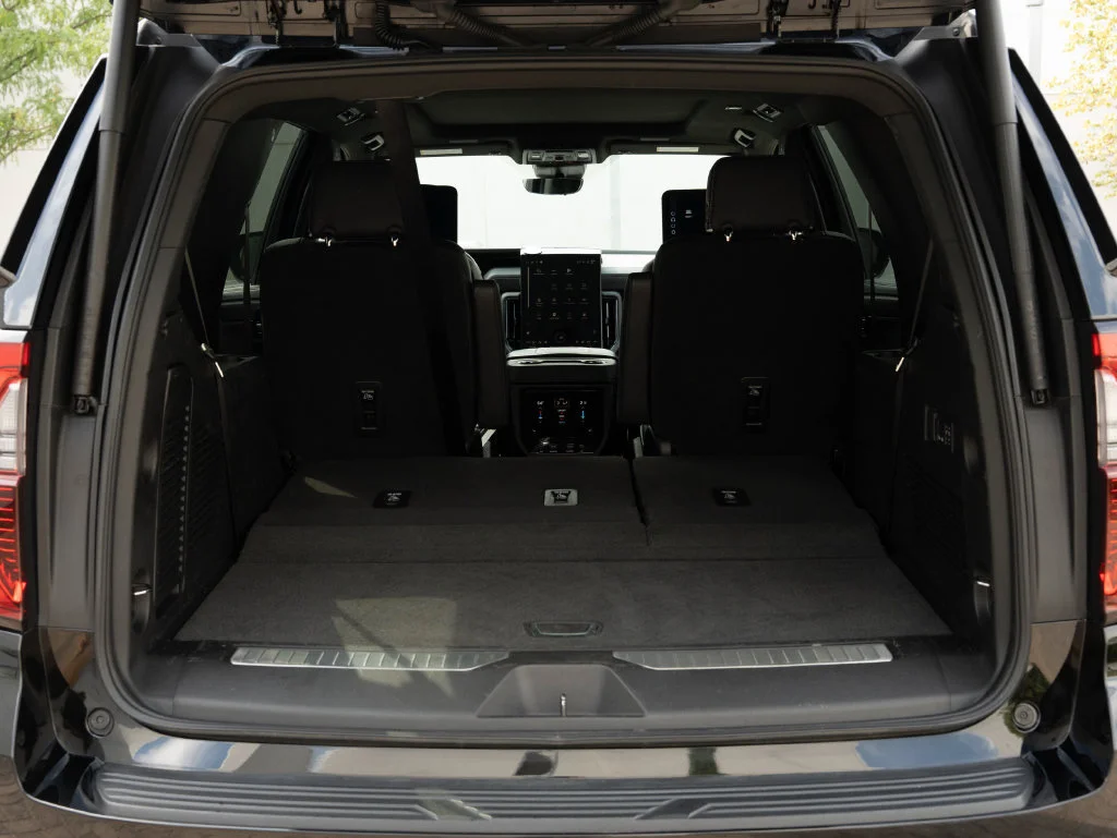Used 2025 Onyx Black GMC AT4 Ultimate image 21