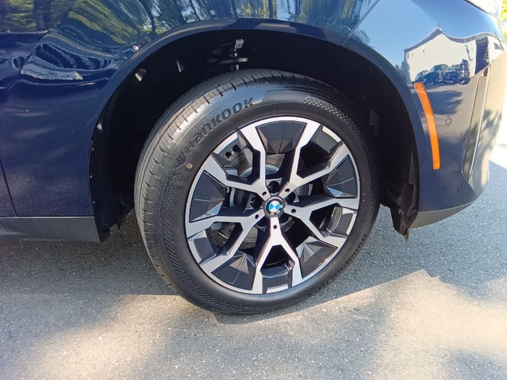 Certified Used 2026 Tanzanite Blue II Metallic BMW 30 xDrive image 31