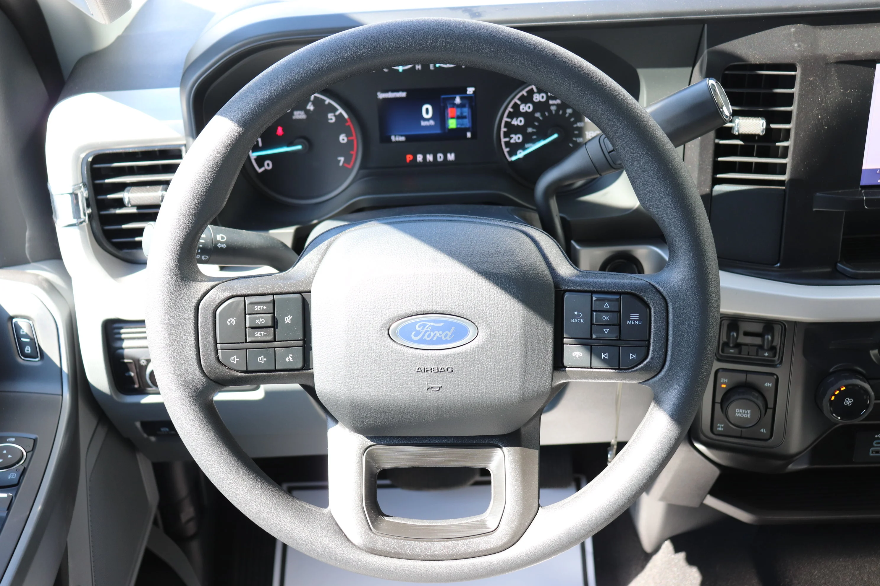 New 2026 OXFORD WHITE Ford XLT image 12