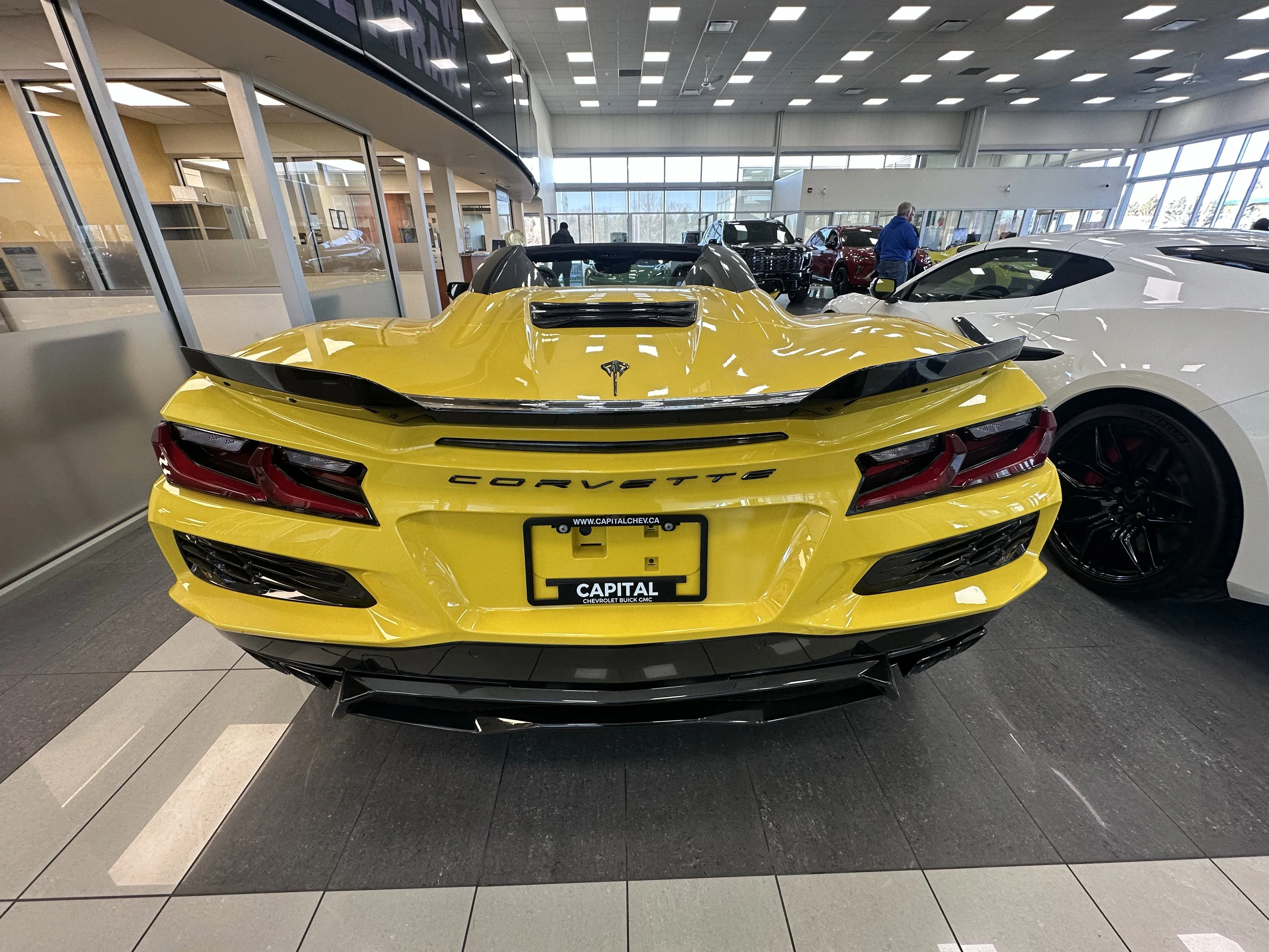New 2025 Competition Yellow Tintcoat Metallic Chevrolet 3LZ E-Ray image 5