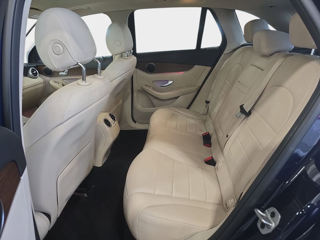 Used 2022 Lunar Blue Metallic Mercedes-Benz GLC 300 image 27