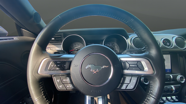 Used 2022 Gray Metallic Ford GT Premium image 15