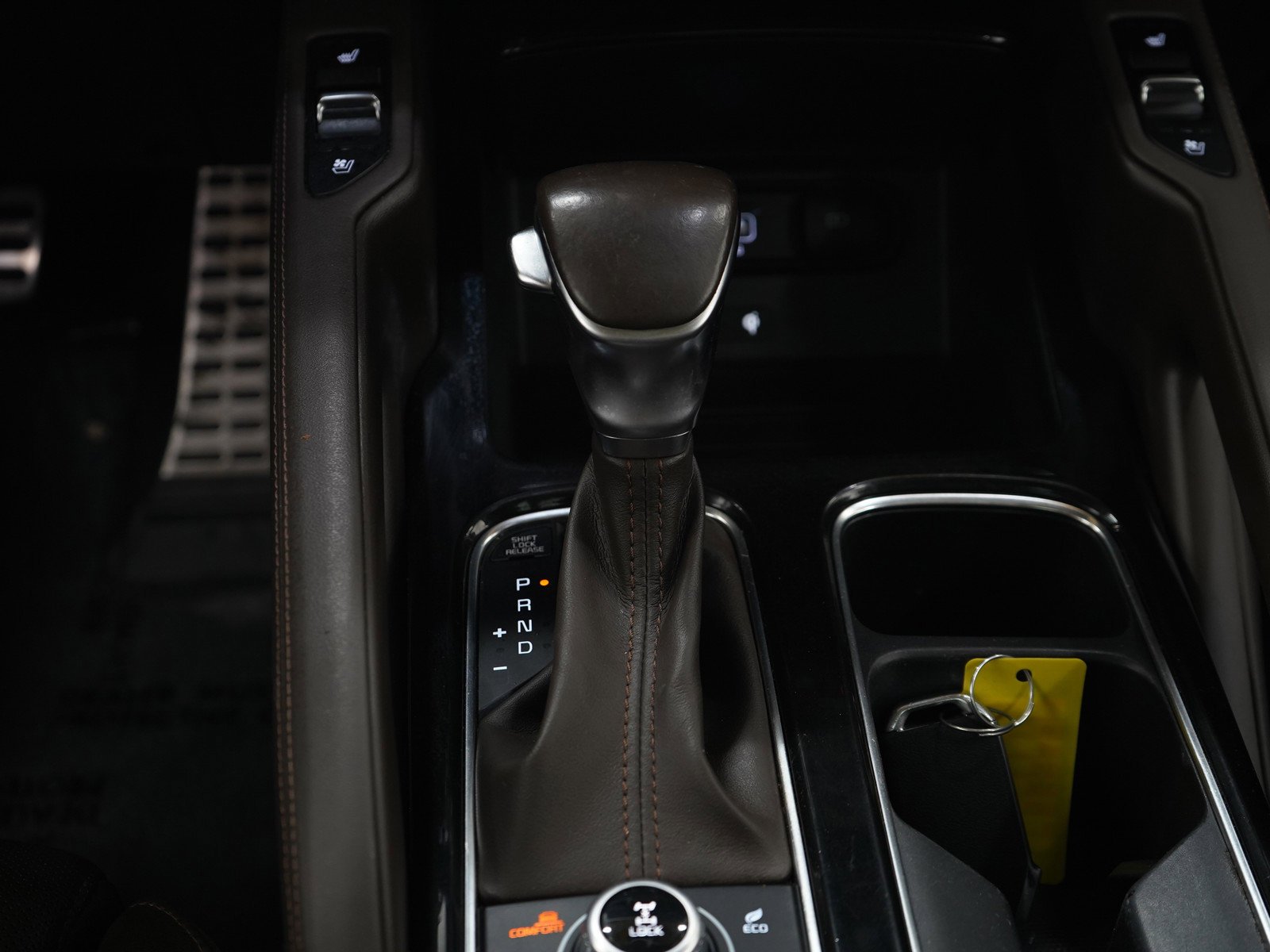 Used 2020 Dark Moss Kia SX AWD image 19