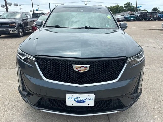 Certified Used 2021 Shadow Cadillac Sport image 2