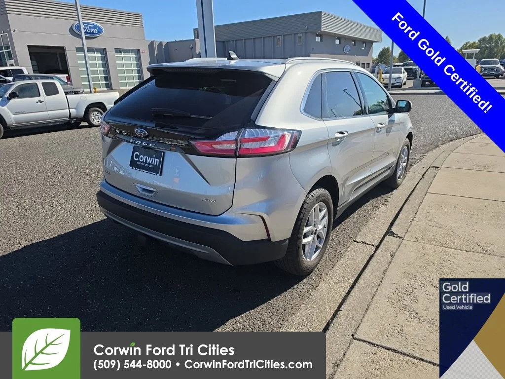 Used 2024 Silver Ford SEL image 7