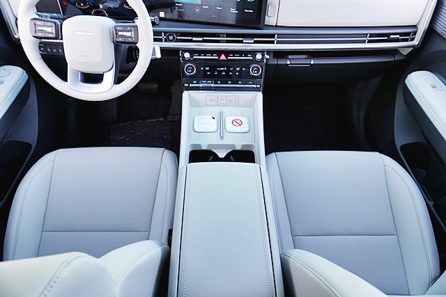 New 2026 Silver Hyundai SEL image 25