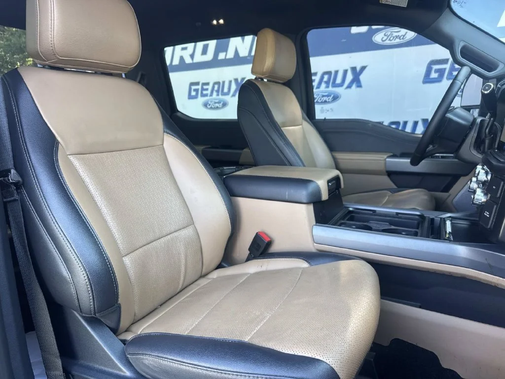 Used 2026 Black Ford Lariat image 27