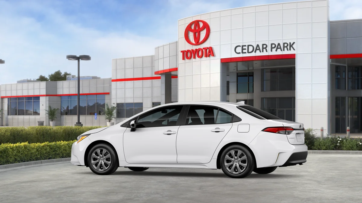 New 2026 Ice Cap Toyota LE image 5