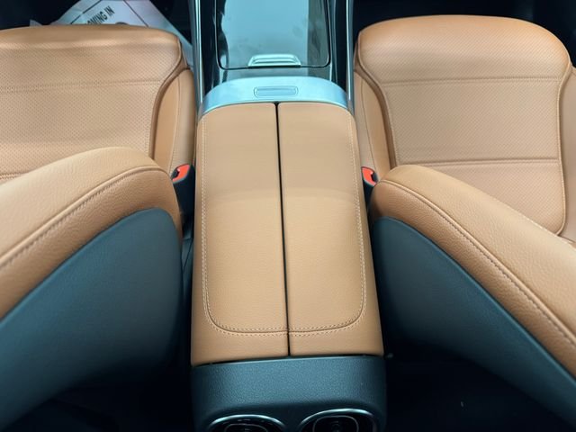 New 2026 Polar White Mercedes-Benz GLC 300 image 38