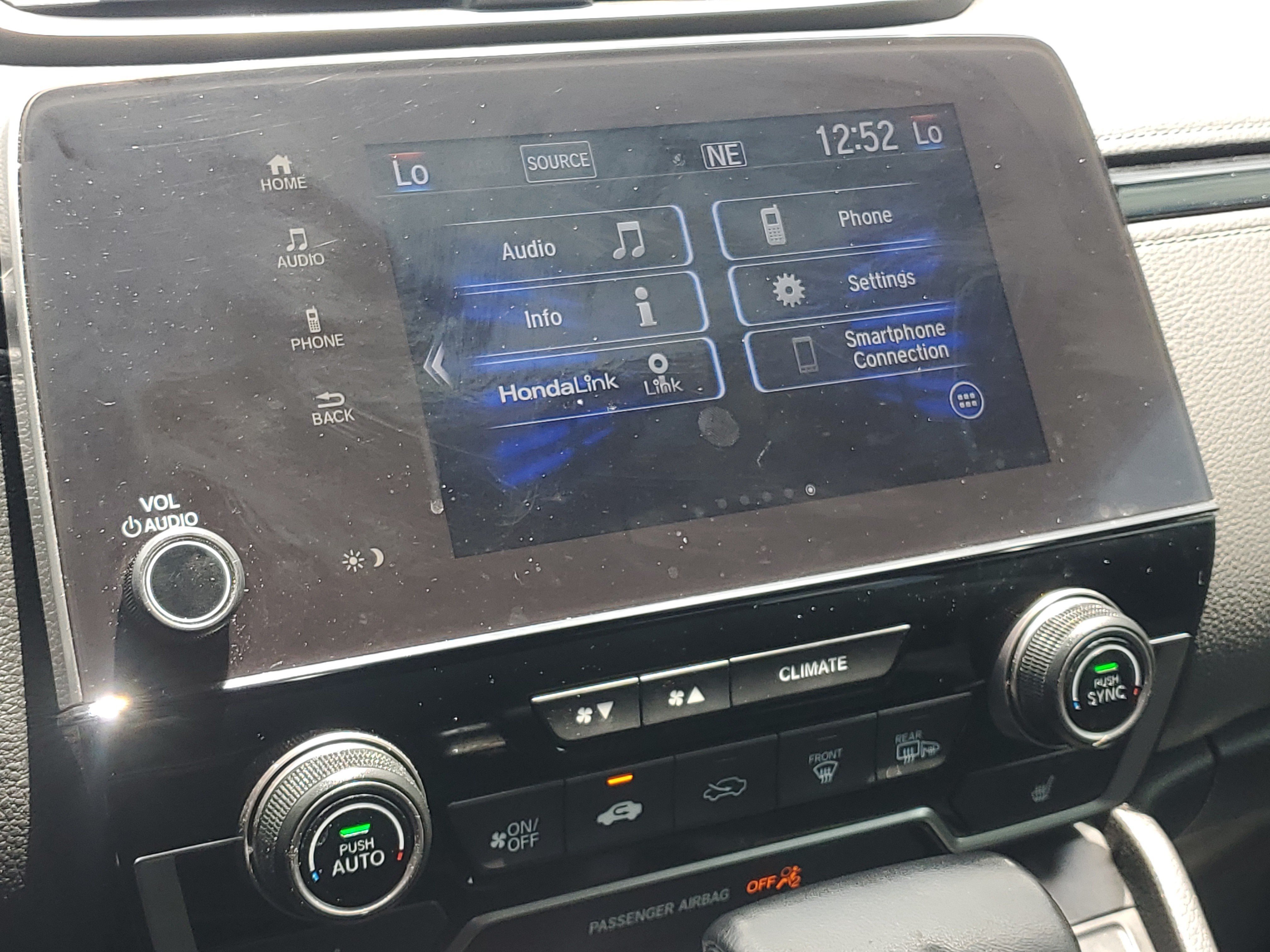 Used 2020 Silver Honda EX-L image 25