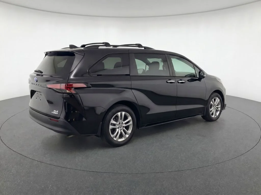 Used 2023 Black Toyota XLE image 4