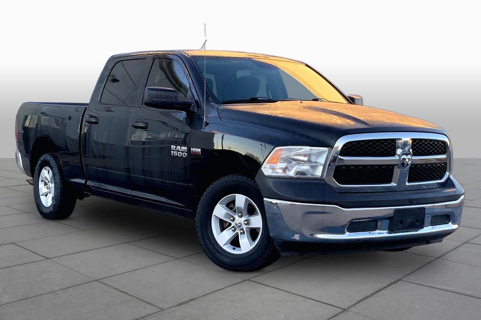 Used 2017 Black Forest Green Pearlcoat Ram Tradesman image 3