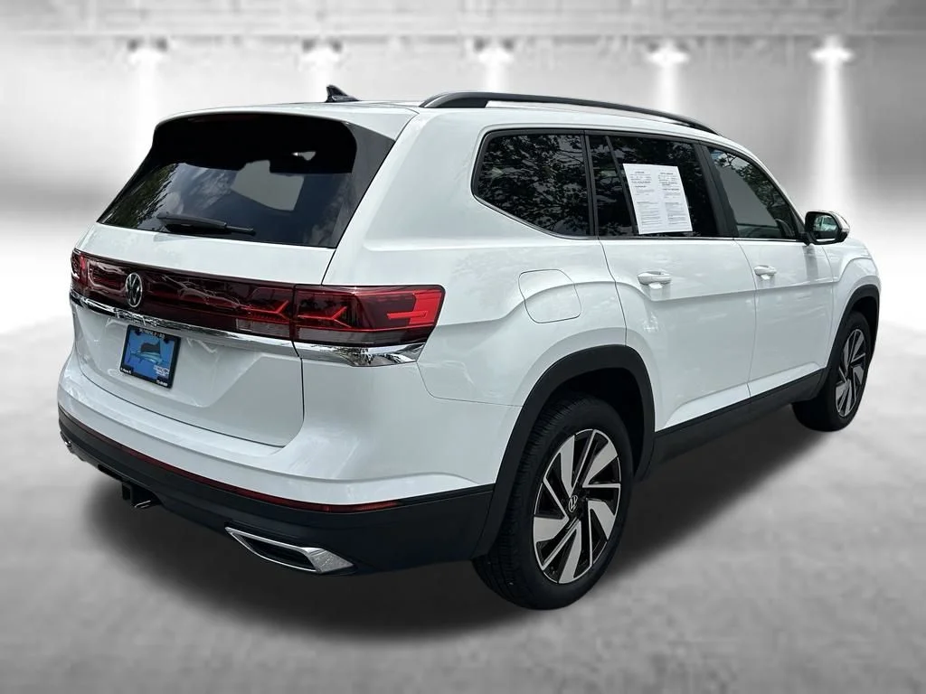 Certified Used 2025 Pure White Volkswagen 2.0T SE w/Technology image 5