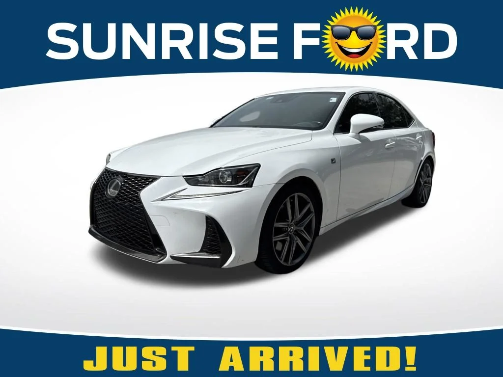Used 2018 White Lexus 300 image 1