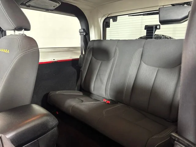 Used 2015 Firecracker Red Clear Coat Jeep Sahara image 11