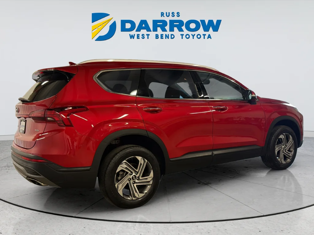 Used 2023 Red Hyundai SEL image 5