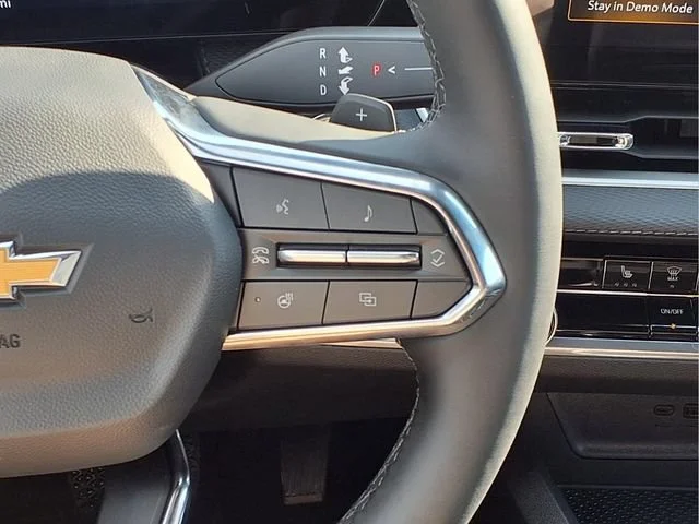 New 2027 Lakeshore Blue Metallic Chevrolet FWD LT image 11