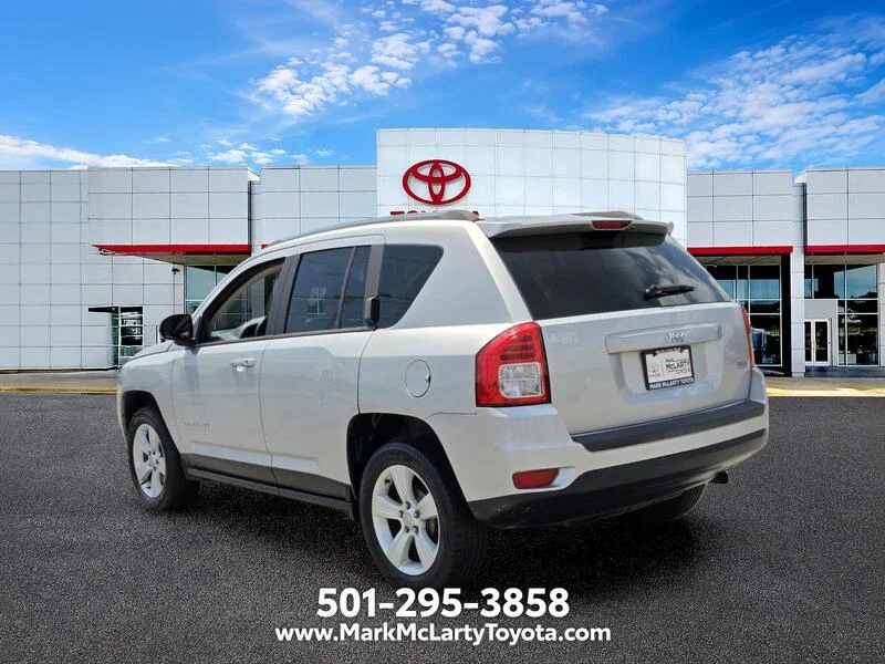 Used 2013 Bright Silver Metallic JEEP FWD 4DR LATITUDE image 3