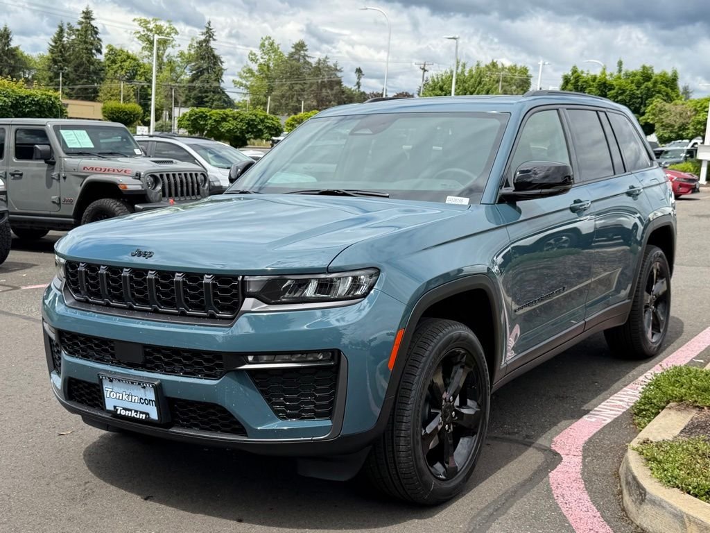 New 2026 Steel Blue Exterior Paint Jeep Limited image 4