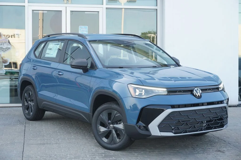New 2026 Blue Volkswagen 1.5T S image 3