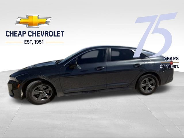 Used 2021 Gray Kia LXS image 4