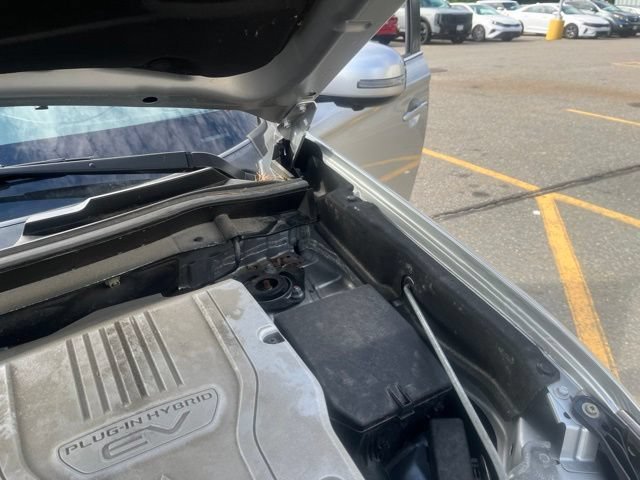 Used 2019 Alloy Silver Metallic Mitsubishi GT image 24