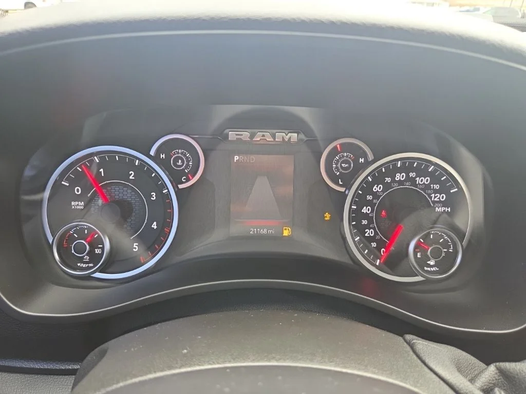 Used 2025 White Ram Big Horn image 11