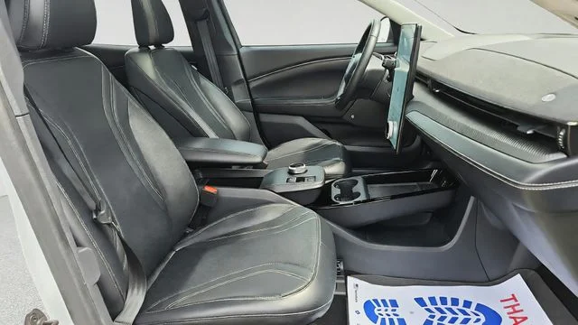 Used 2022 Space White Metallic Ford Premium image 25
