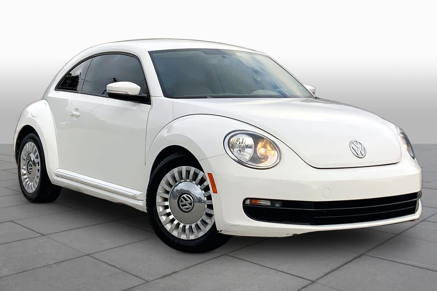Used 2014 Candy White Volkswagen 2.5L image 3