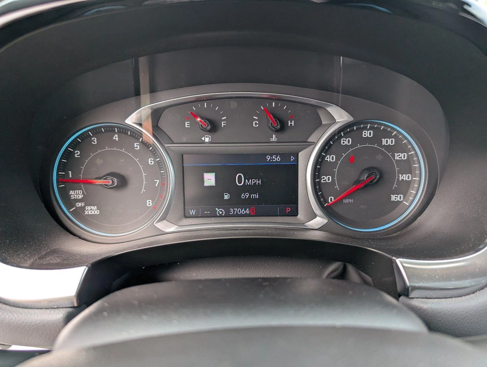 Used 2020 IRIDESCENT PEARL TRICOAT Chevrolet LT Leather image 23