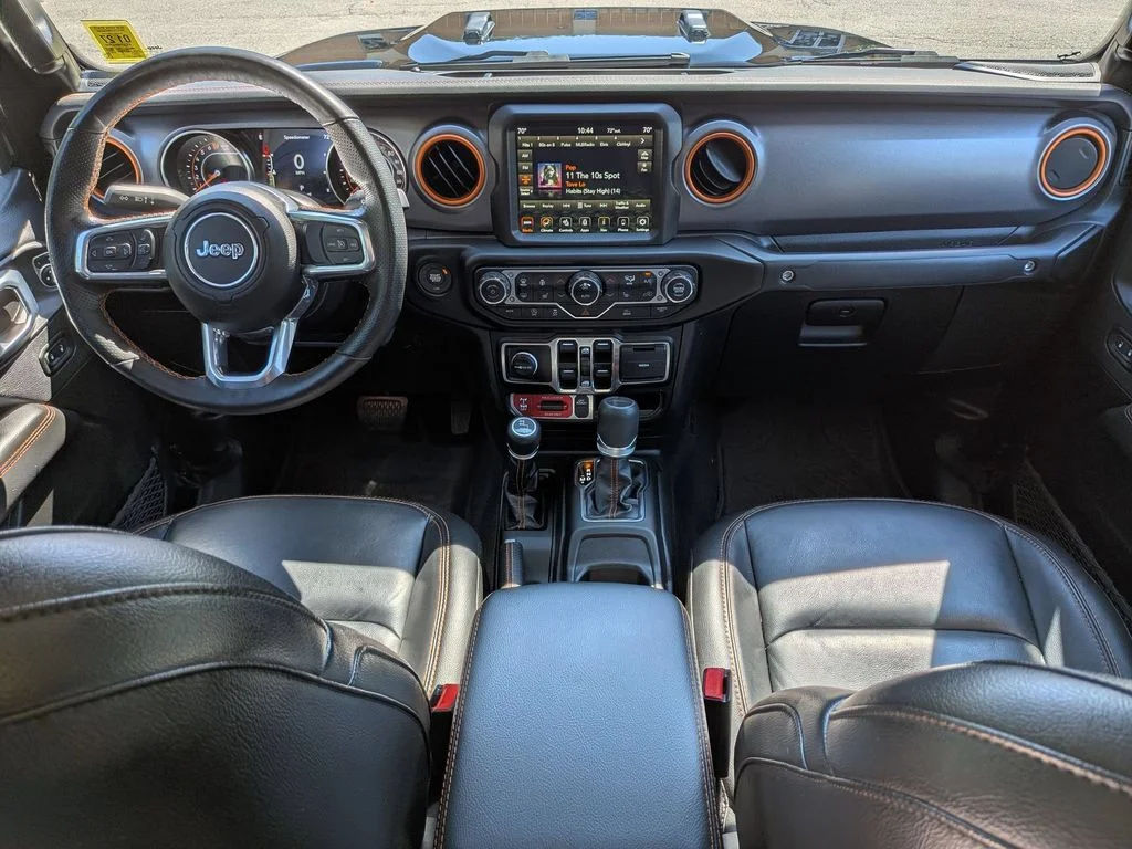 Used 2023 Black Jeep Mojave image 20