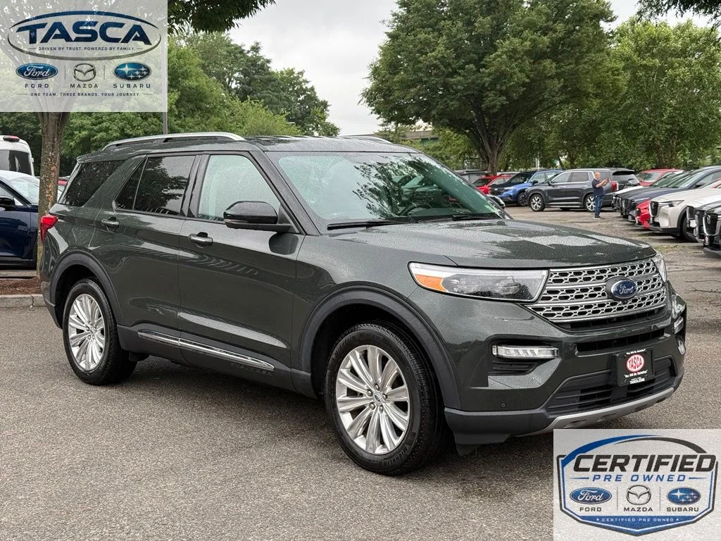 Used 2022 Green Ford Limited image 1