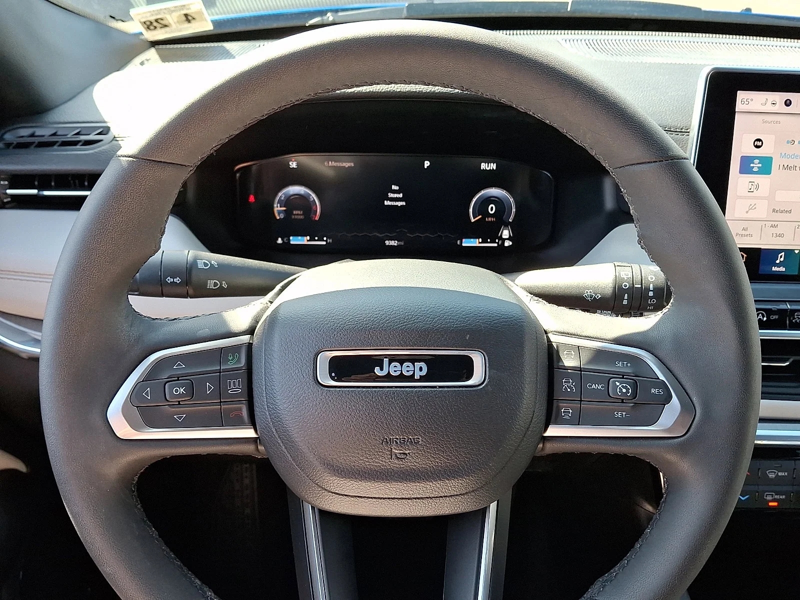 Used 2023 Laser Blue Pearlcoat Jeep Limited image 19
