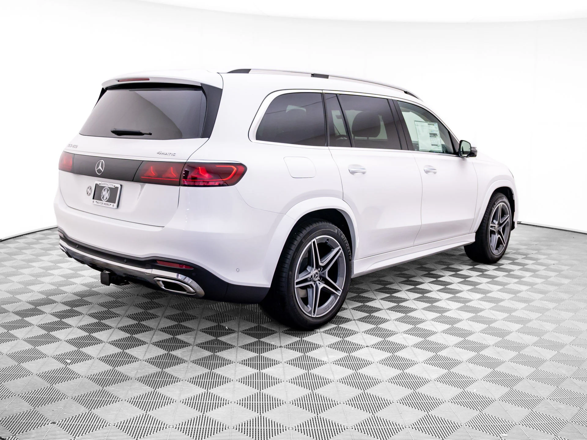 New 2027 White Mercedes-Benz GLS 450 image 5
