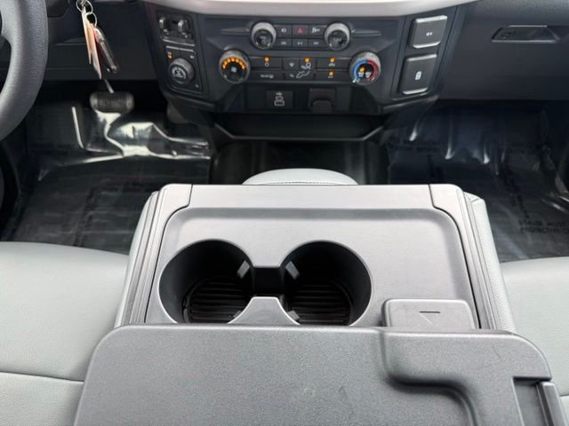 2025 Ford F-150 XL - Photo 25