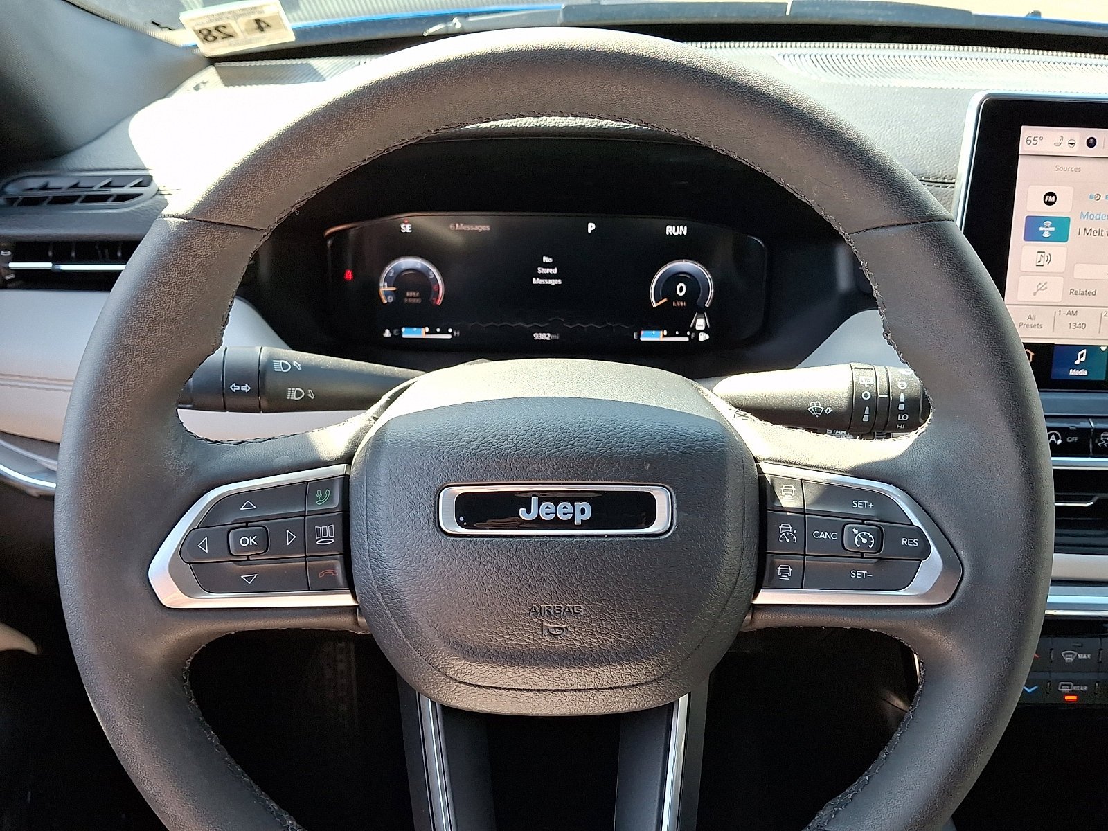 Used 2023 Laser Blue Pearlcoat Jeep Limited image 19