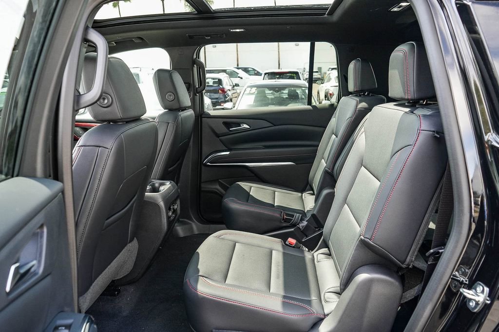 2026 Chevrolet Traverse Z71 - Photo 18